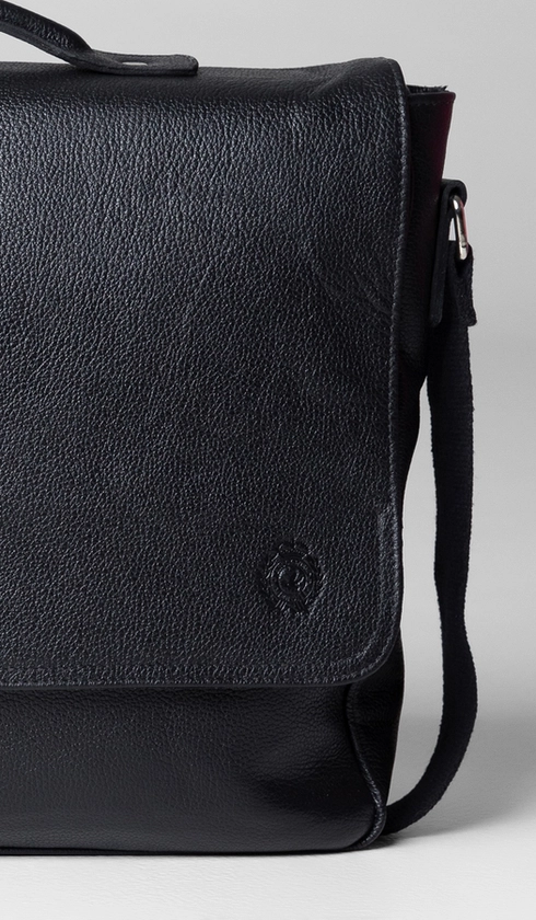 Bolsa Carteiro Aba Lisa Couro