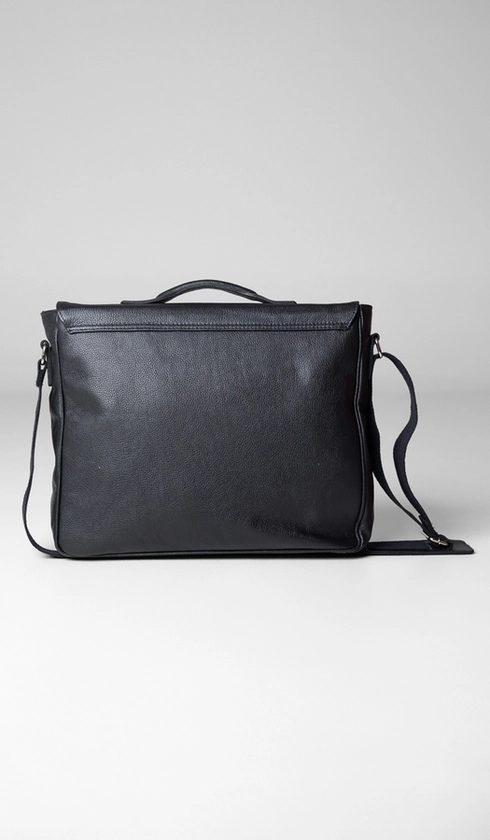 Bolsa Carteiro Aba Lisa Couro