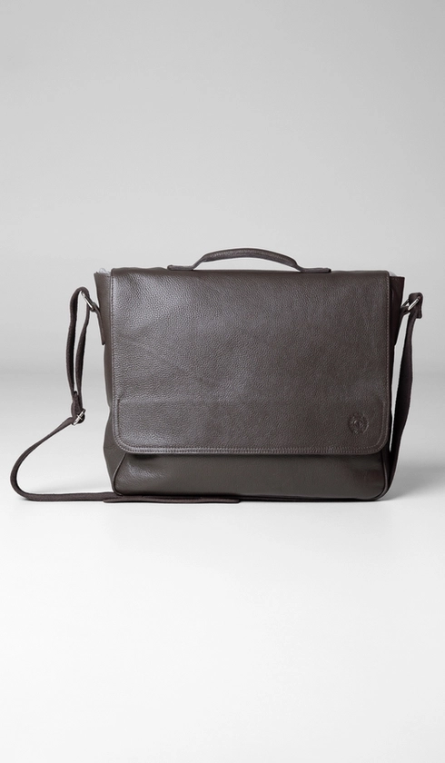 Bolsa Carteiro Aba Lisa Couro