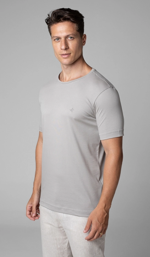 T-Shirt Manga Curta Gola Careca Lisa