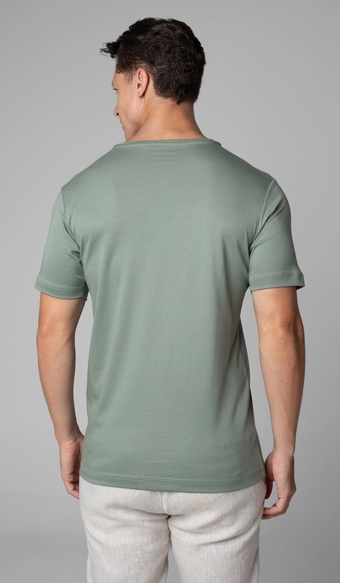 T-Shirt Manga Curta Gola Careca Lisa