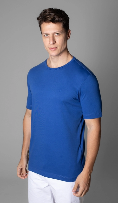 T-Shirt Manga Curta Gola Careca Lisa