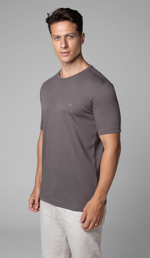 T-Shirt Manga Curta Gola Careca Lisa