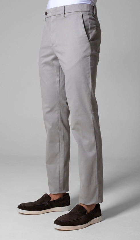 Calça de Sarja Bolso Faca com Stretch
