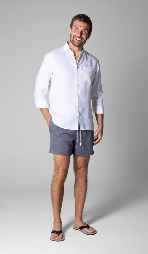 Shorts Curto Liso Beach