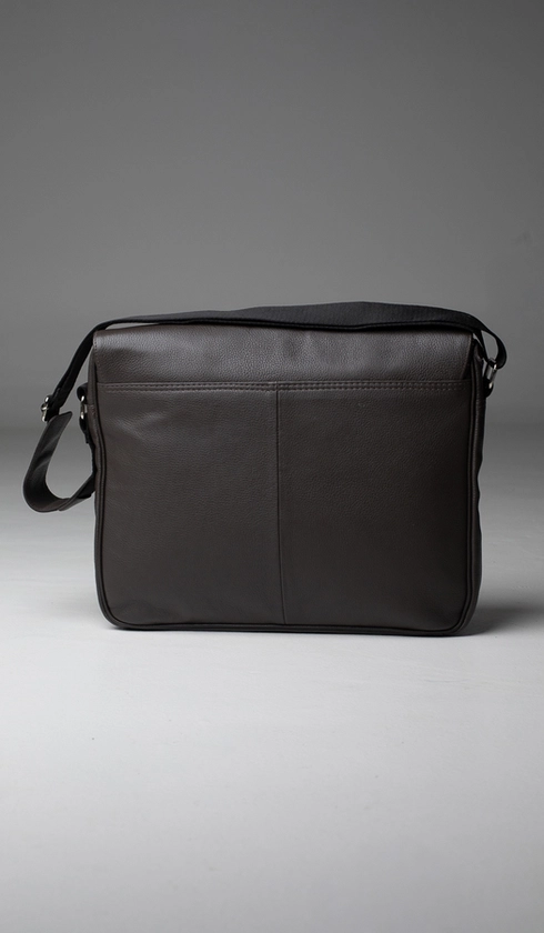 Bolsa Carteiro Aba Lisa Couro Floater