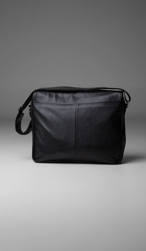 Bolsa Carteiro Aba Lisa Couro Floater