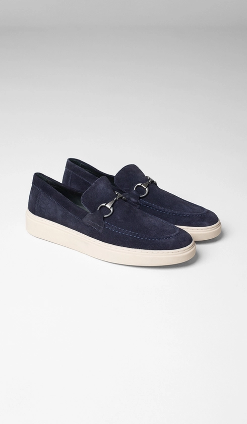 Sapato Mocassim com Gravata Metal