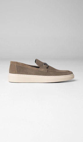 Sapato Mocassim com Gravata Metal