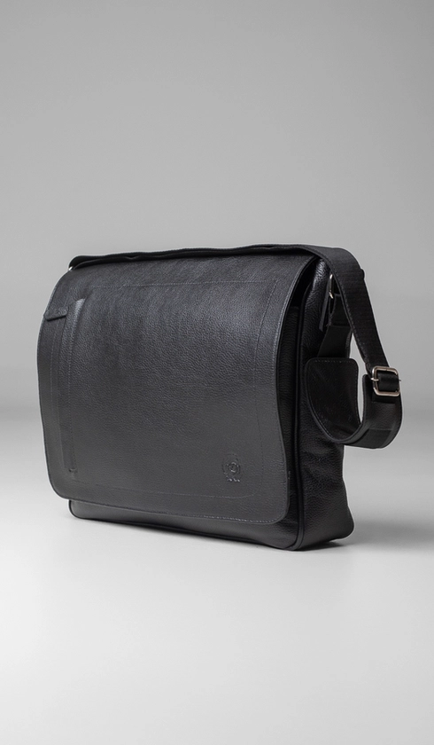 Bolsa Carteiro com Bolso Na Frente