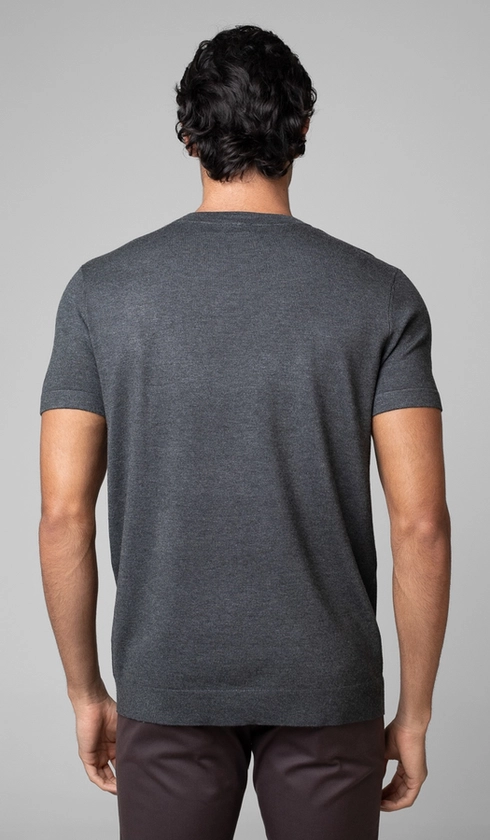 T-Shirt Manga Curta Gola Careca Malha Tricot