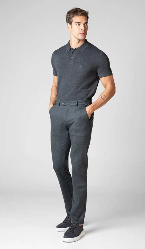 Calça de Malha com Bolso Faca Xadrez